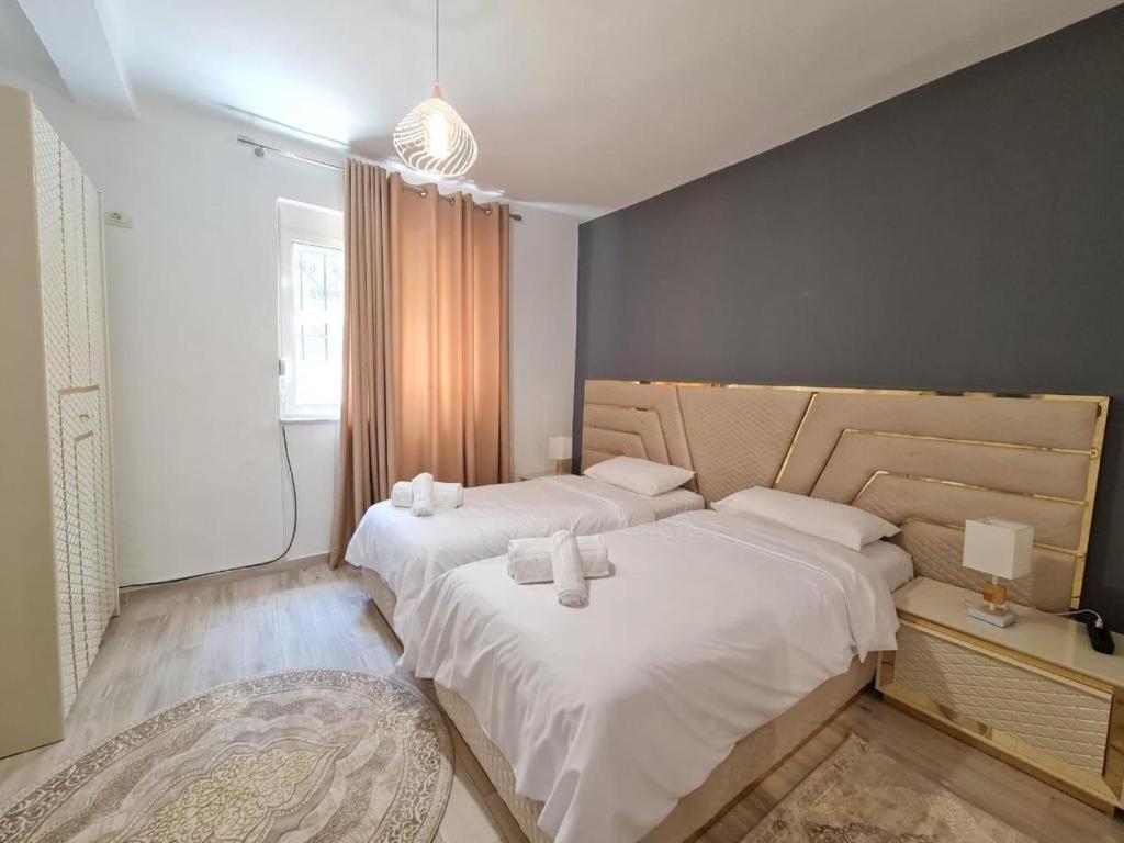 Home Center Korce Ngoại thất bức ảnh